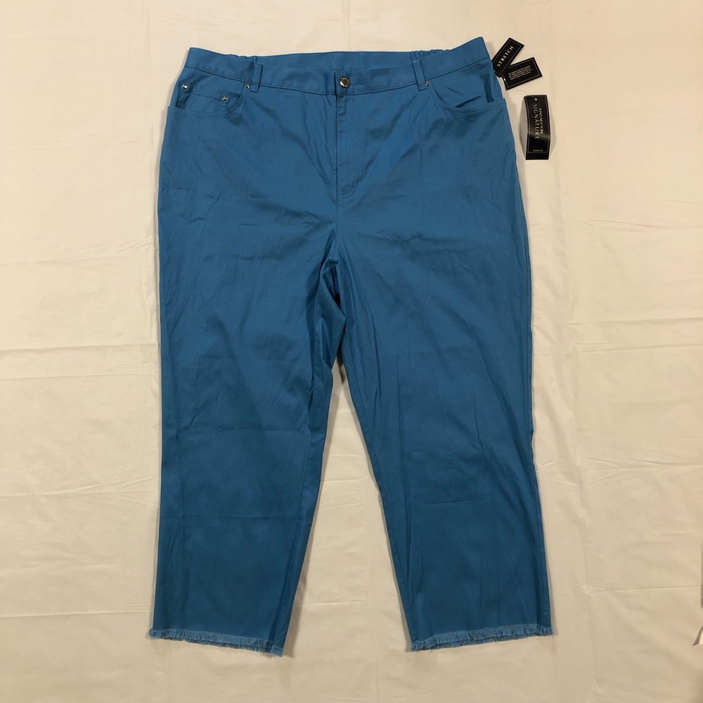 NWT  Jones New York Women’s Stretch Ocean Blue Cut-off Capri Pants size 20W